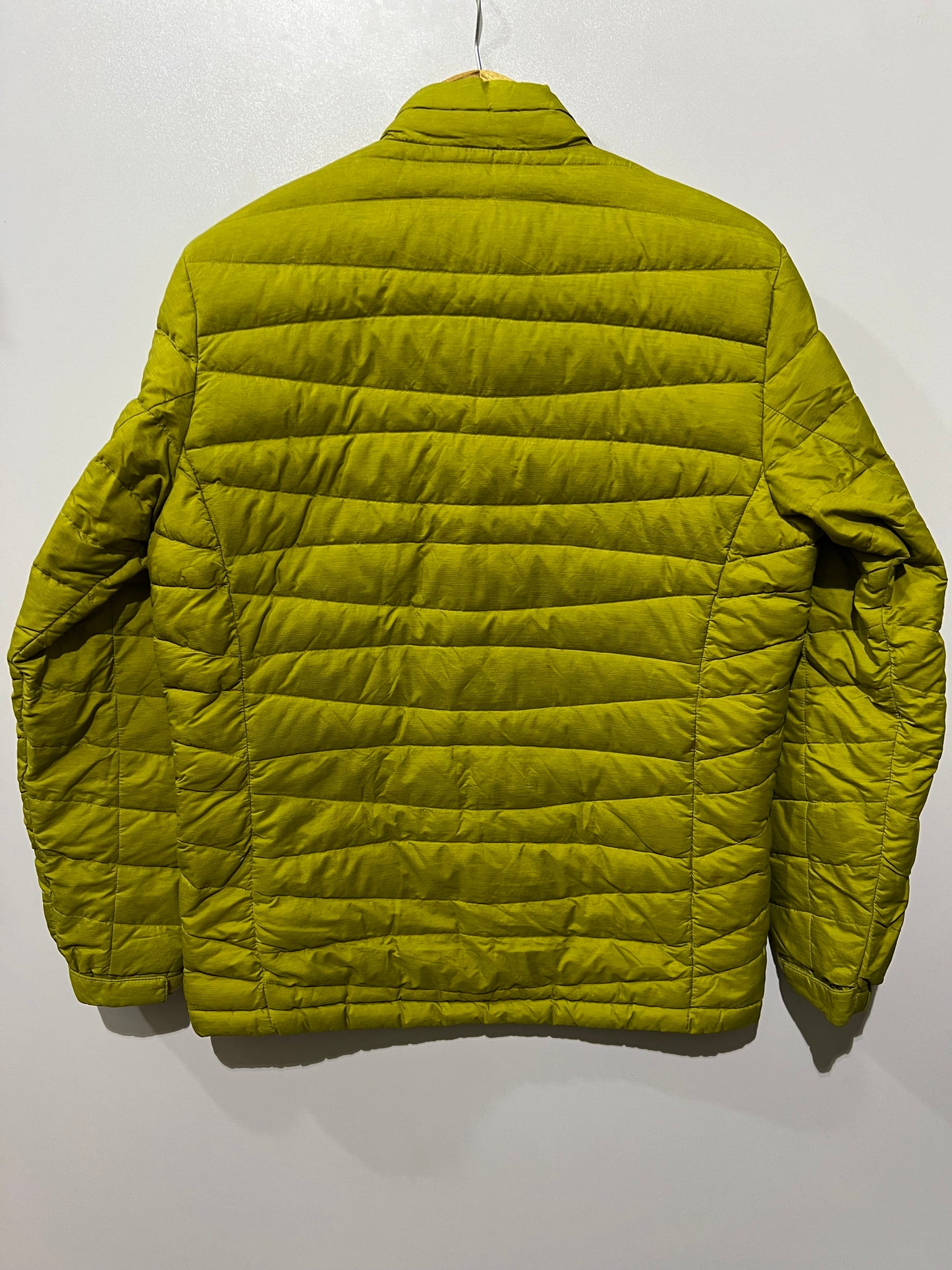 The red face leight weight puffer