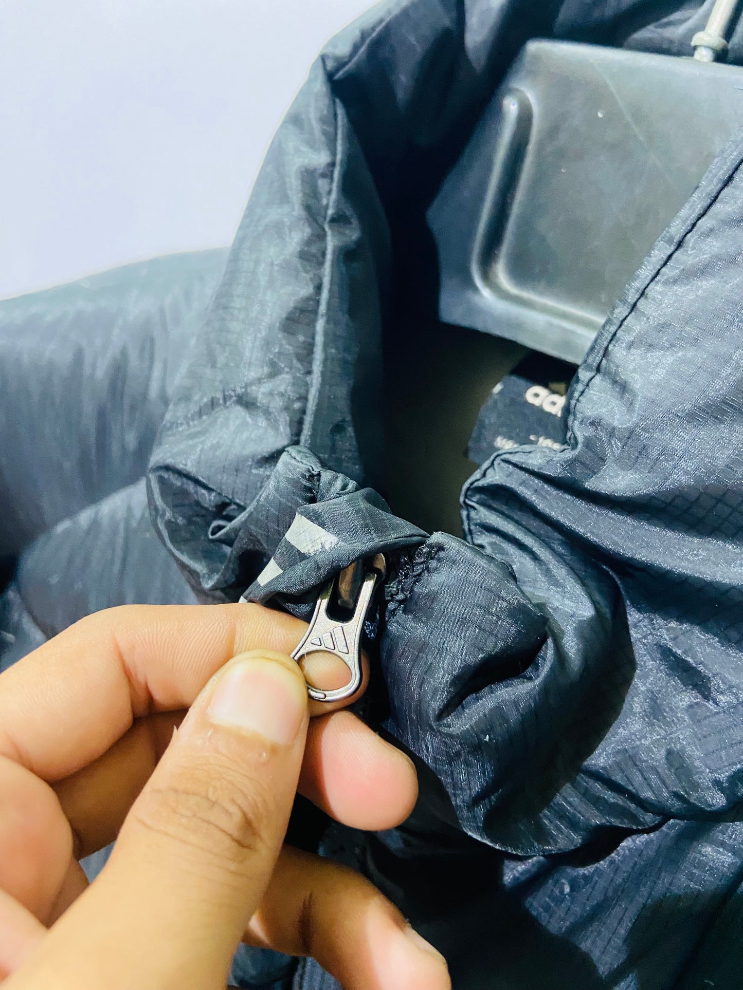 Adidas goose down leight weight puffer jacket