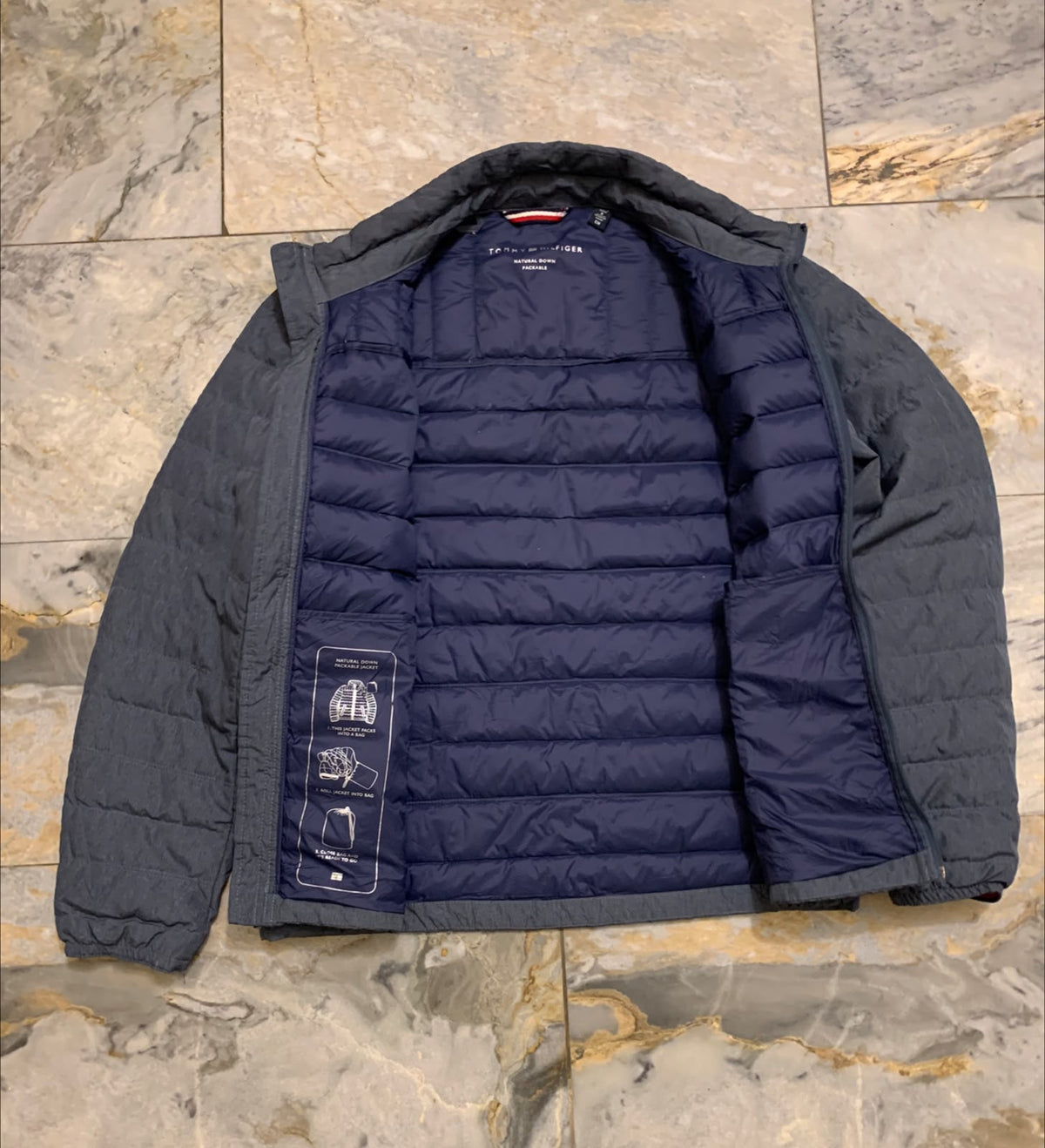 TOMMY HILFIGER LEIGHT WEIGHT DUCK DOWN FEATHER PUFFER