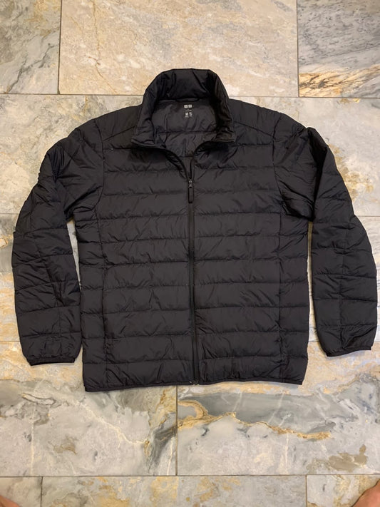 UNIQLO PACKABLE ULTRA LEIGHT WEIGHT DUCK DOWN FEATHER PUFFER