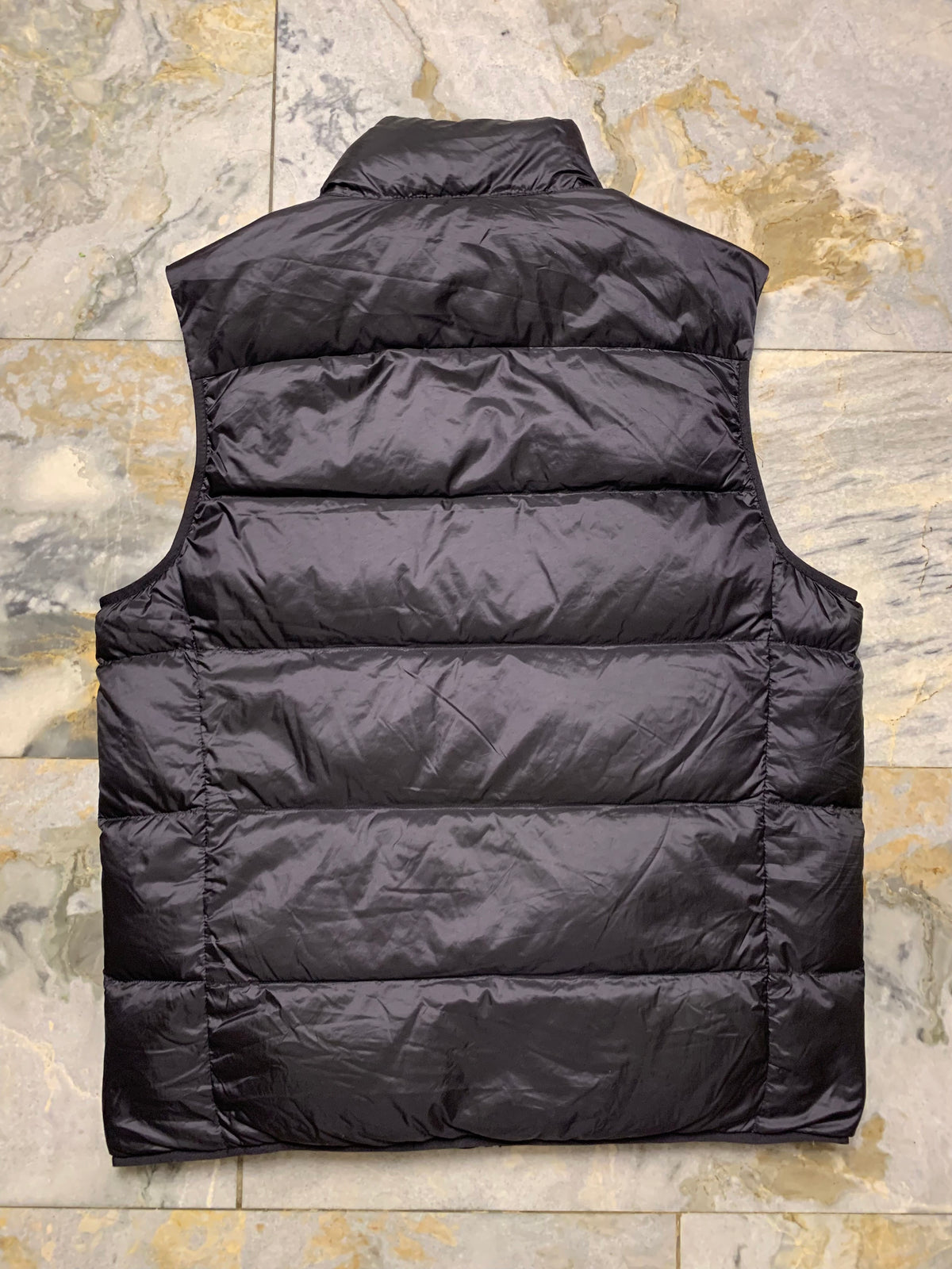 UNIQLO PACKABLE ULTRA LEIGHT WEIGHT SLEEVELESS PUFFER
