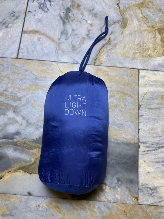 UNIQLO PACKABLE ULTRA LEIGHT WEIGHT SLEEVELESS PUFFER