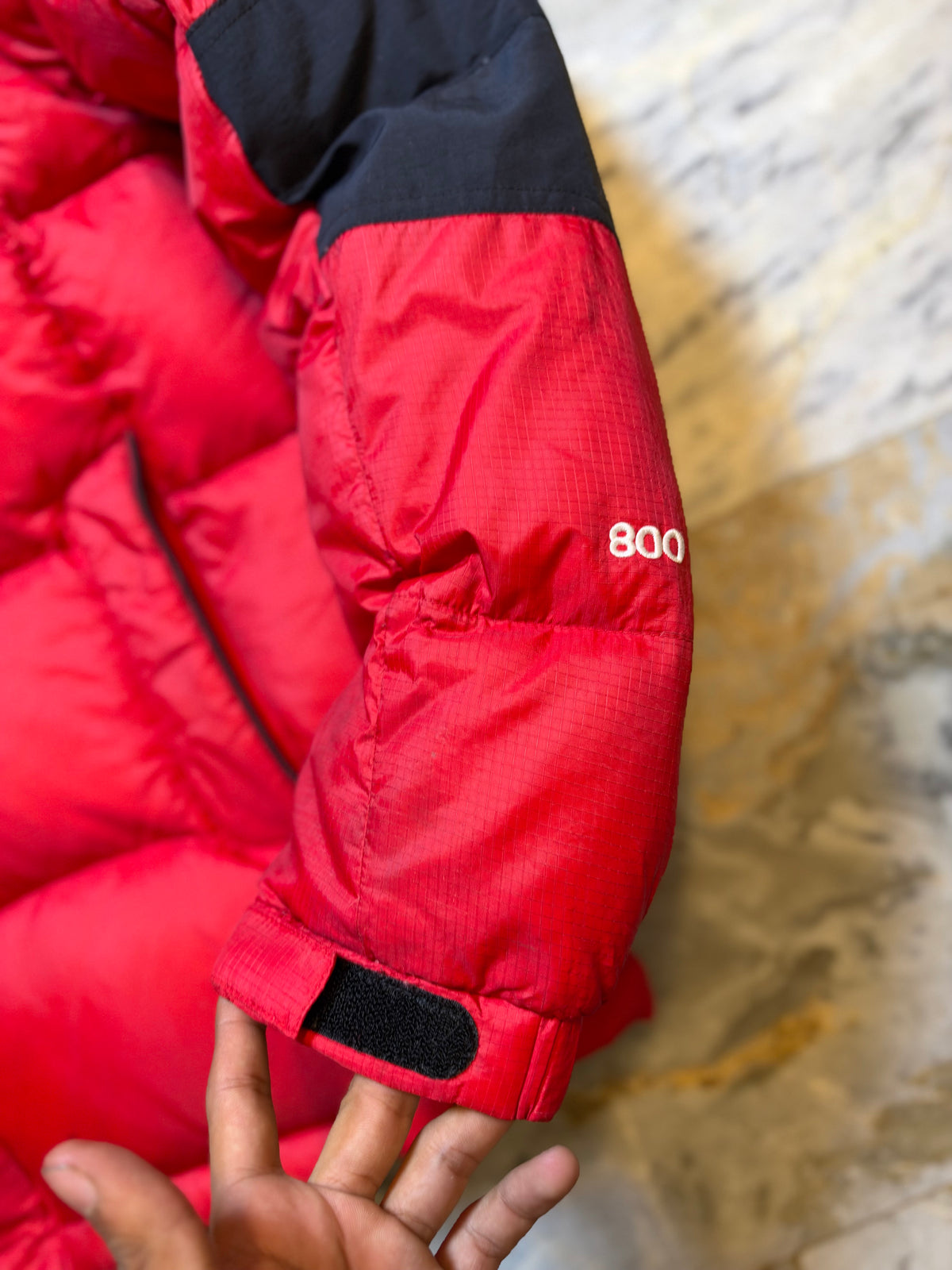ADIDAS TREKKING DUCK DOWN FEATHER PUFFER (MEDIUIM)