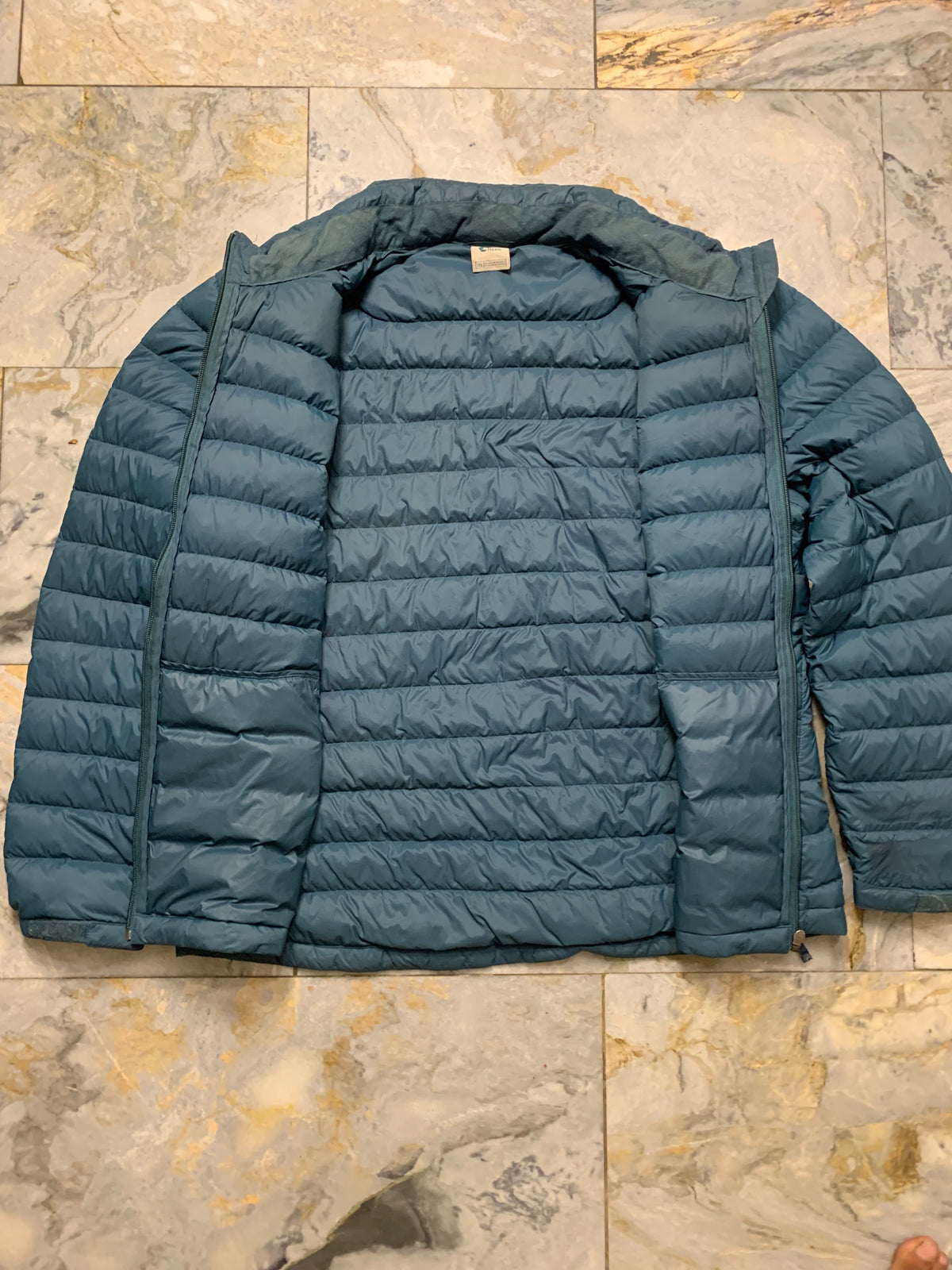 NEPA LEIGHT WEIGHT DUCK DOWN FEATHER PUFFER