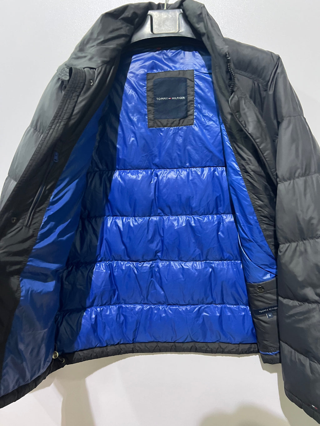 Tommy hilfiger puffer jacket