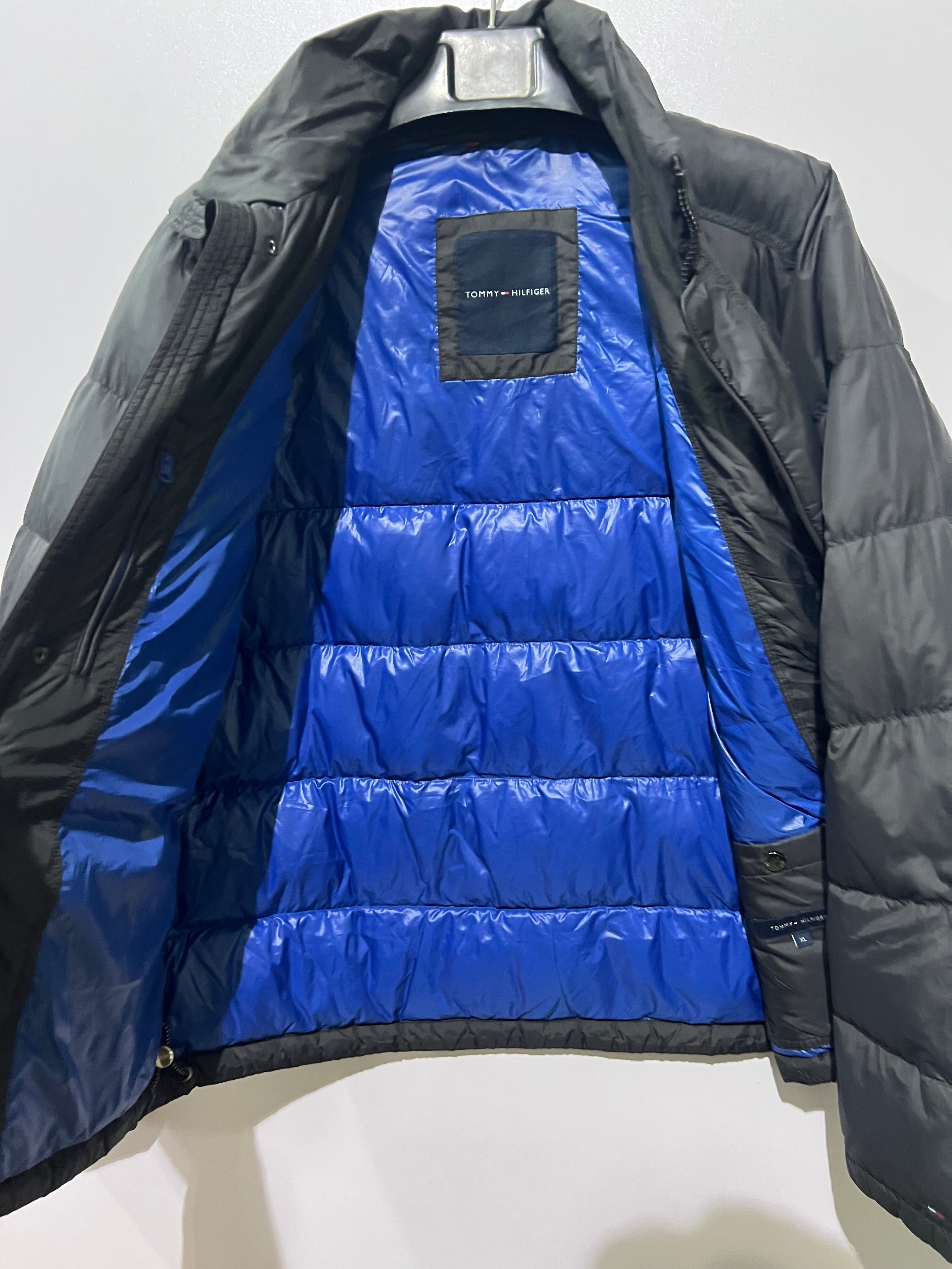 Tommy hilfiger puffer jacket