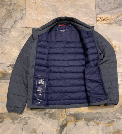 TOMMY HILFIGER LEIGHT WEIGHT DUCK DOWN FEATHER PUFFER