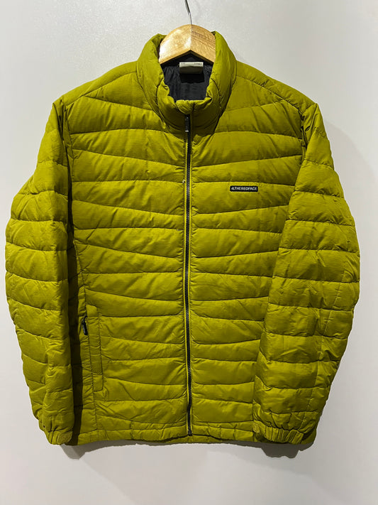 The red face leight weight puffer