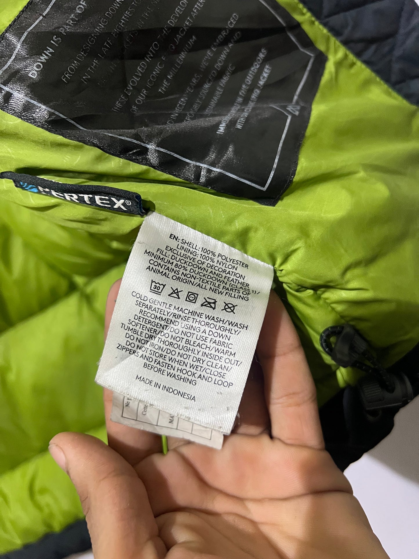 Kathmandu ultra light weight packable puffer