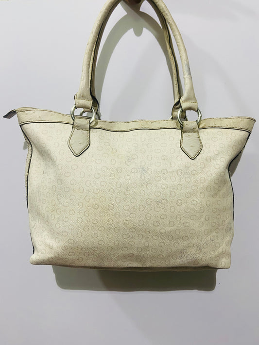 Guess cream logo tote bag