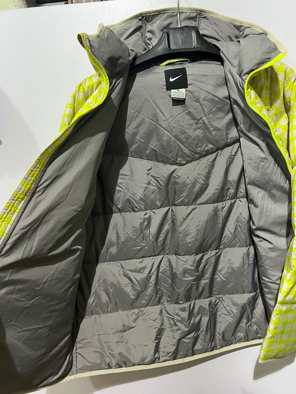 vintage Nike checkered zip-up puffer jacket