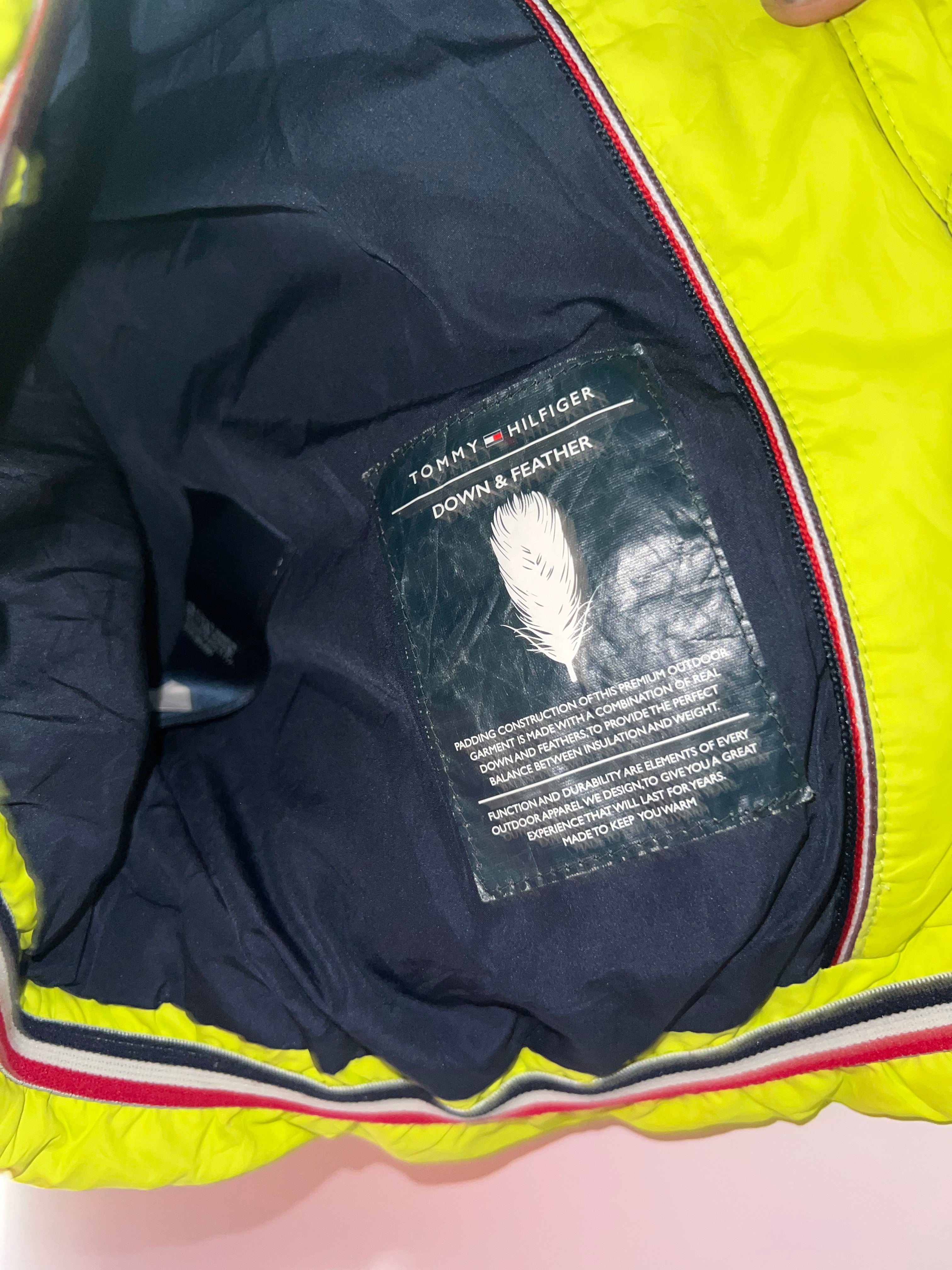 Tommy hilfiger leight weight puffer
