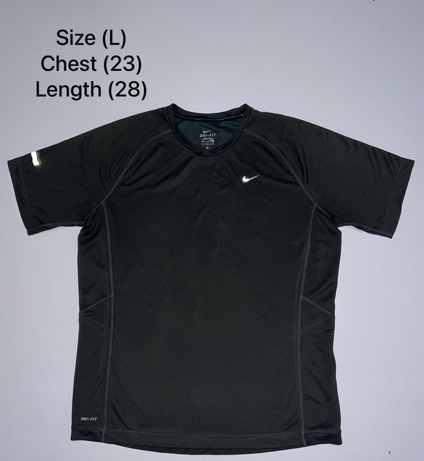 Nike round neck drifit