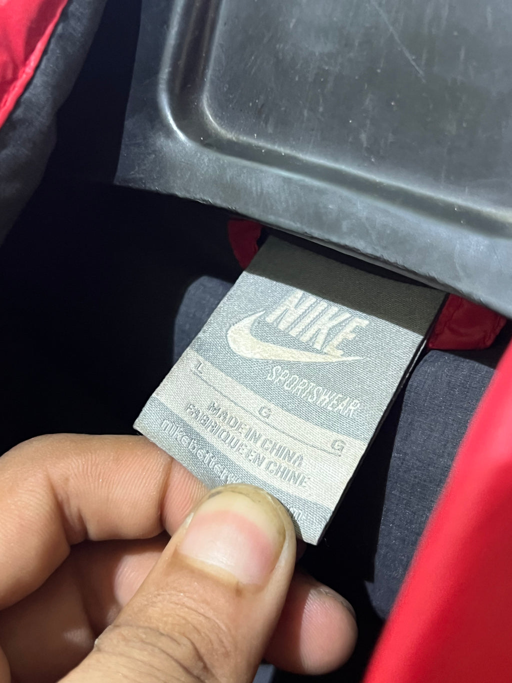 Nike leight weight puffer jacket