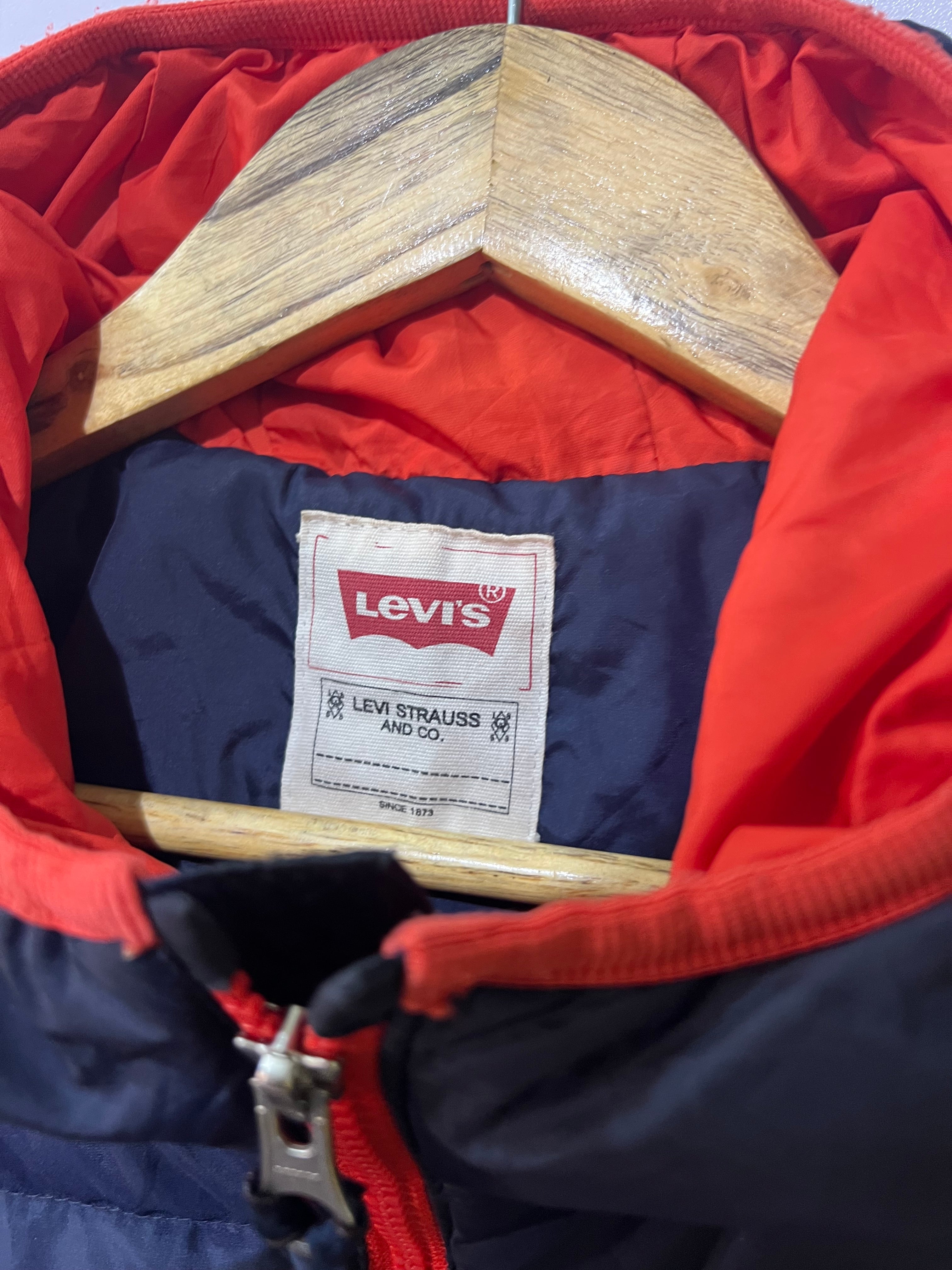 Levis leight weight puffer jacket