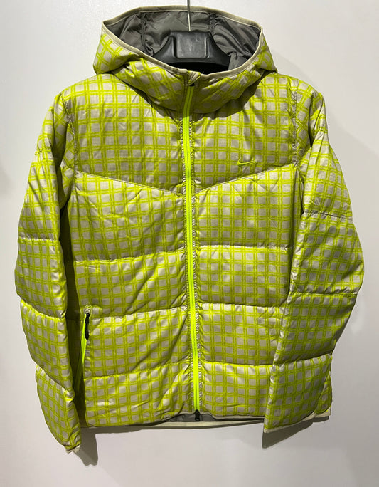 vintage Nike checkered zip-up puffer jacket