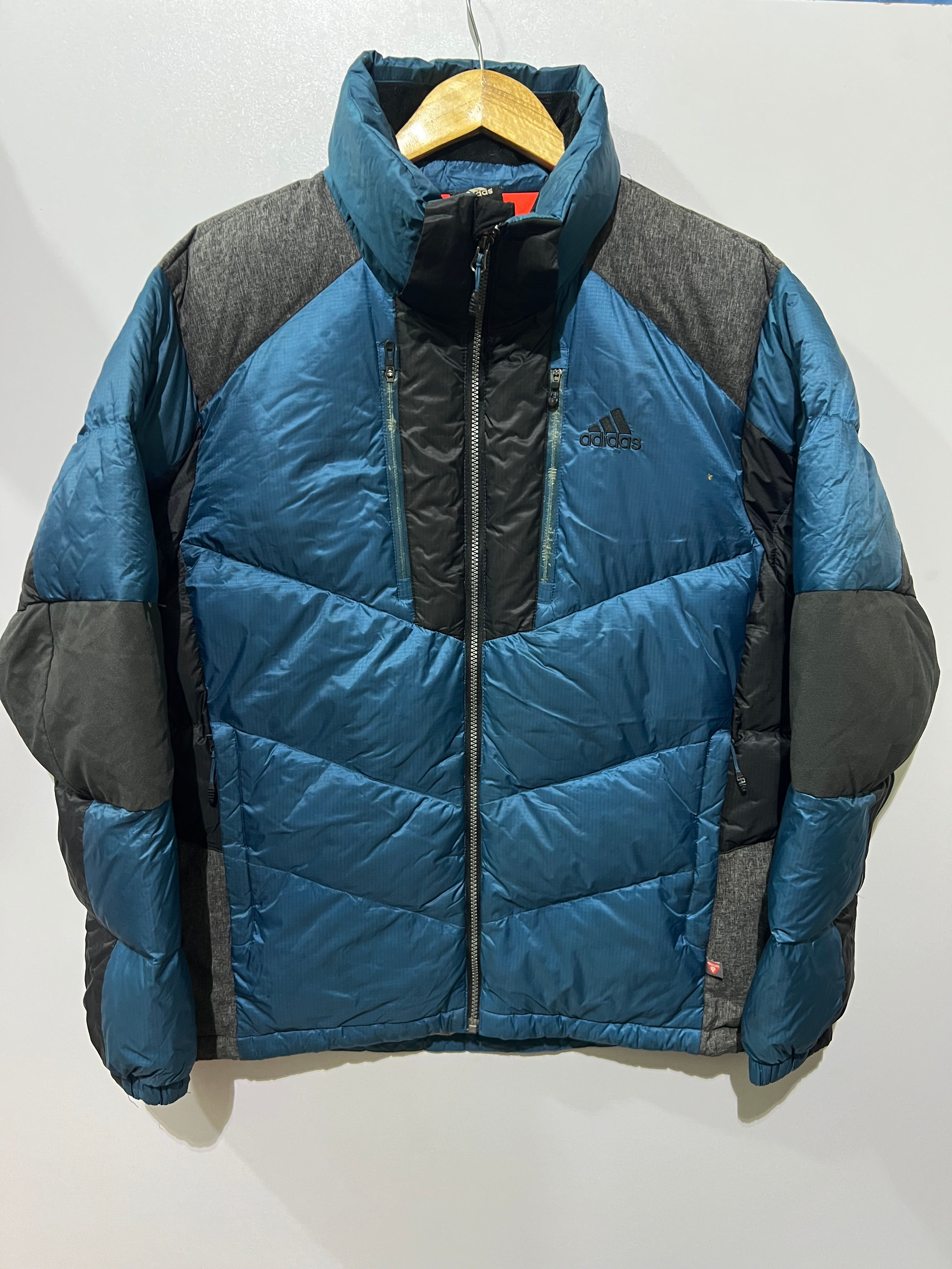 Adidas Terrex Utilitas Down jacket