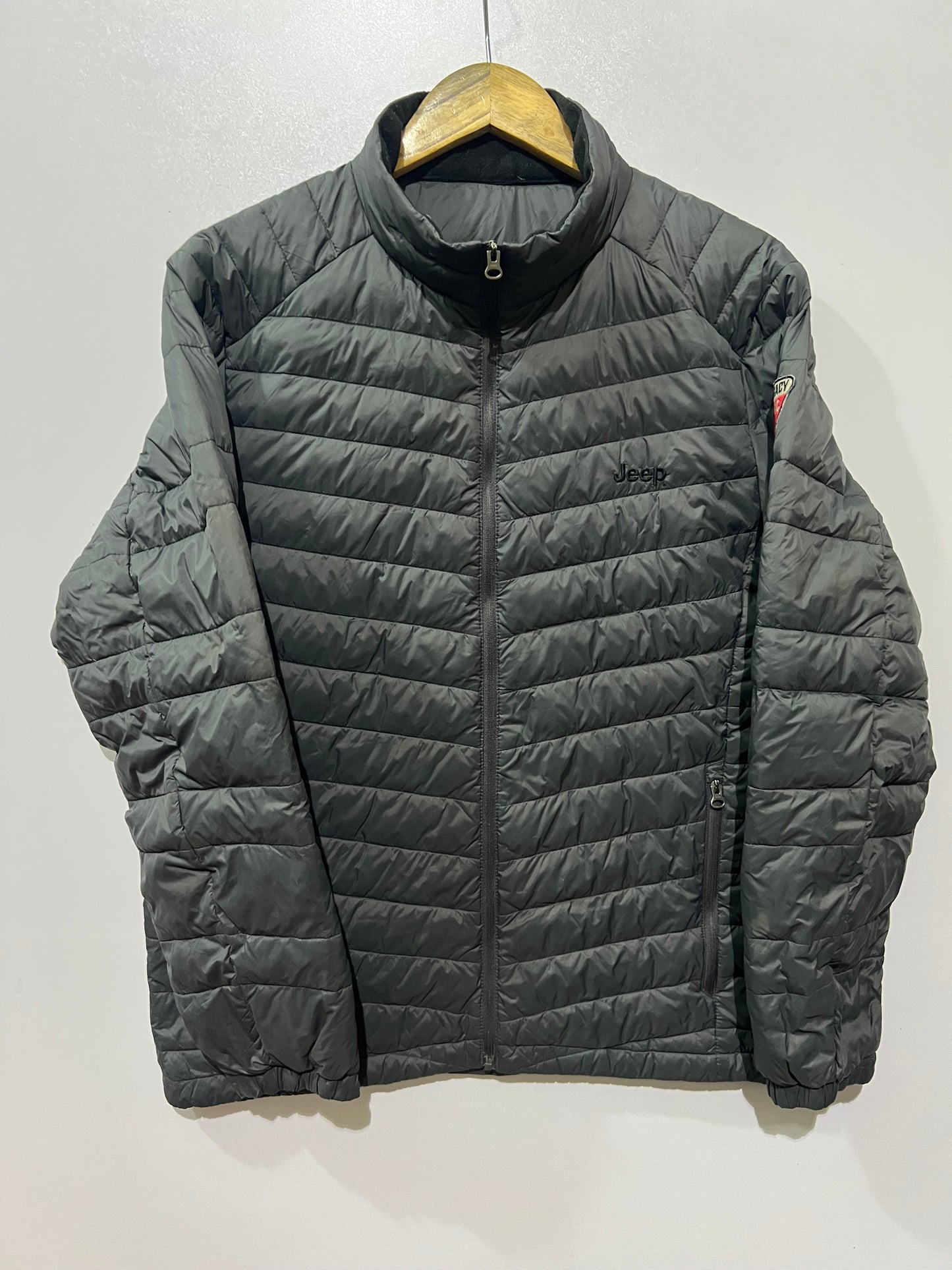 Jeep the legacy iconic light weight puffer