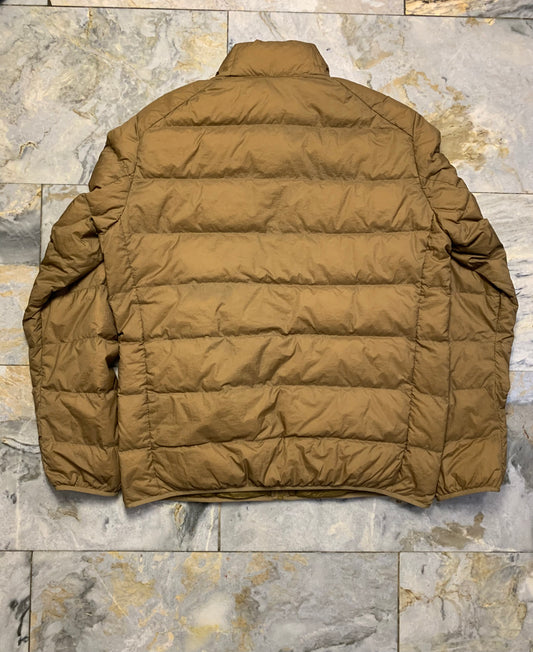 UNIQLO ULTRALIGHT WEIGHT PUFFER GOOSE DOWN FEATHER