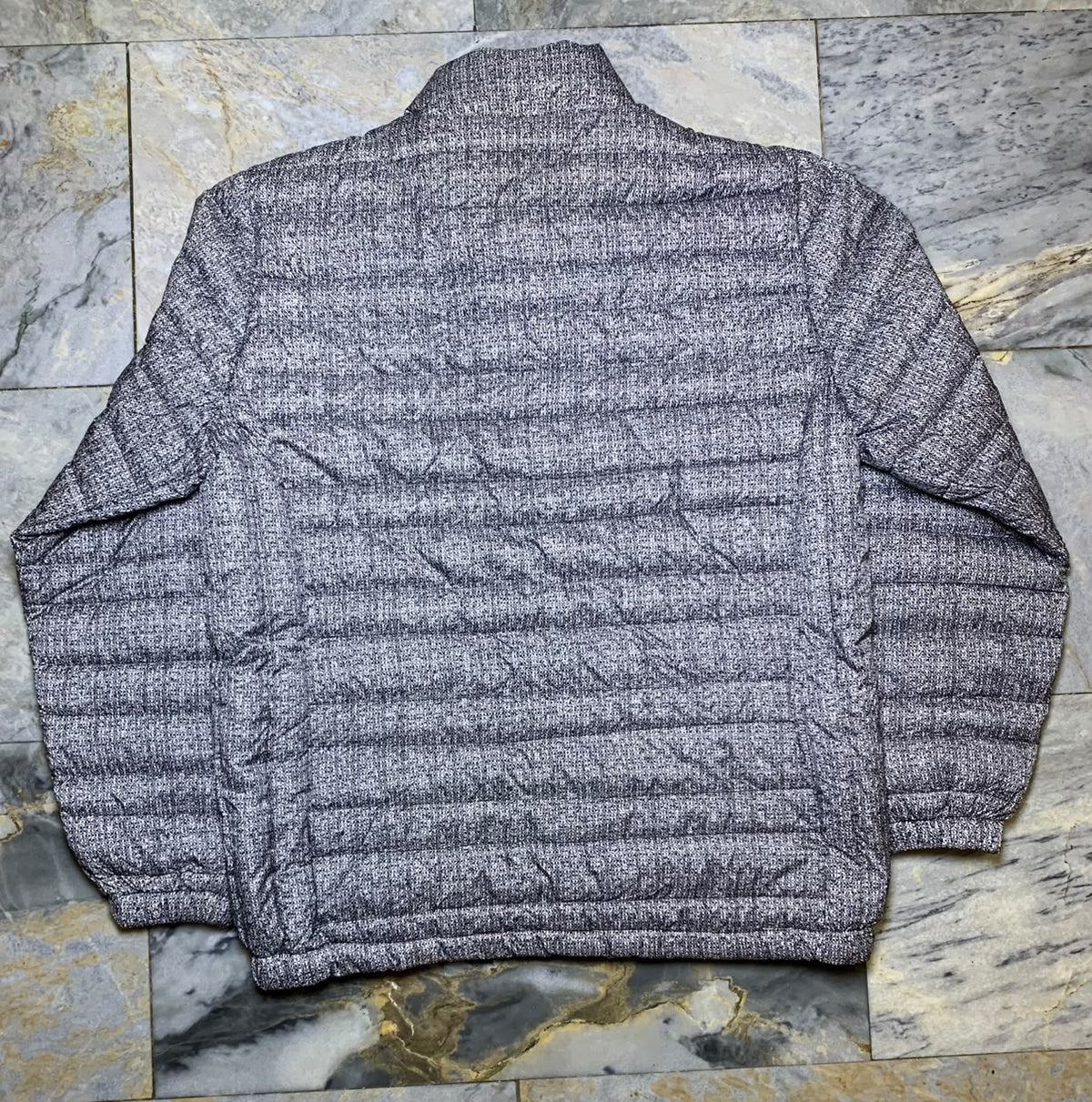 UNIQLO ULTRA LEIGHT WEIGHT DUCK DOWN FEATHER JACKET