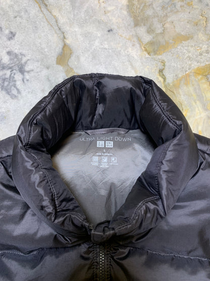 UNIQLO PACKABLE ULTRA LEIGHT WEIGHT SLEEVELESS PUFFER