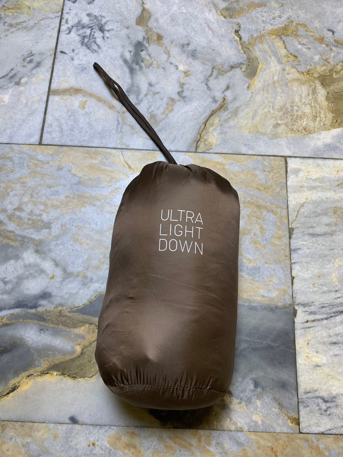 UNIQLO PACKABLE ULTRA LEIGHT WEIGHT SLEEVELESS PUFFER