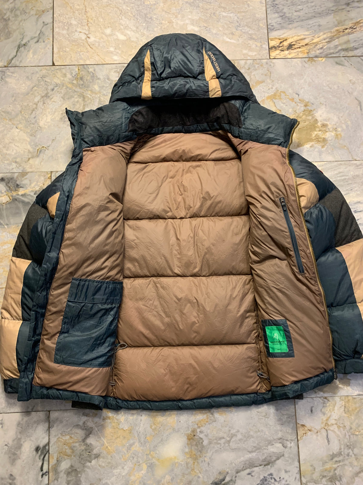 WEST WOOD KARAPEAK BAYOND EXTREME DUCK DOWN FEATHER  PUFFER (LARGE)