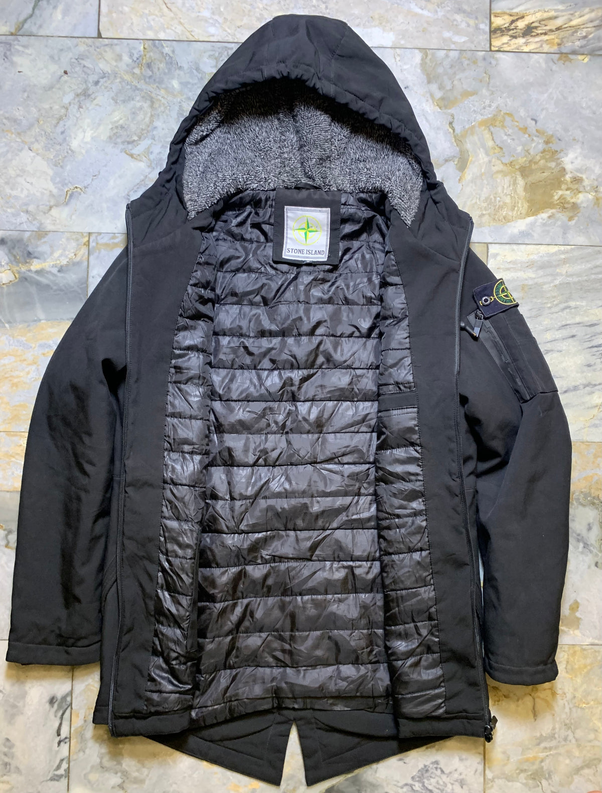 STONE ISLAND SOFT SHELL-R DUCK DOWN FEATHER JACKET (MEDIUIM)