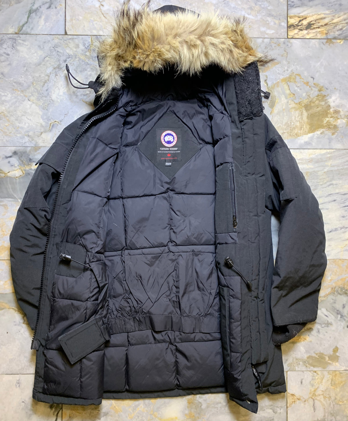 CANADA GOOSE DOWN FEATHER PARKA JACKET (MEDIUIM)