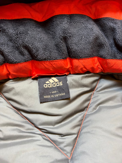 ADIDAS MADE IN VEITNAME DUCK DOWN FEATHER PUFFER (MEDIUIM)