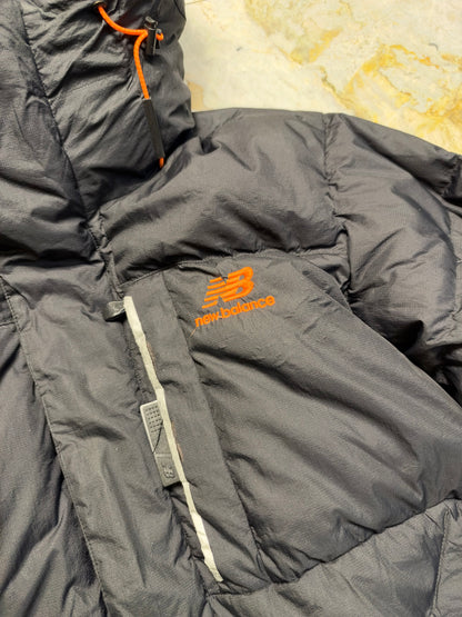 NEW BALANCE EXTREME HEAT DUCK DOWN FEATHER PUFFER (LARGE)