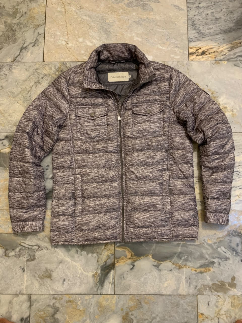 CALVIN KLIEN JEANS ULTRA LEIGHT WEIGHT DUCK DOWN FEATHER PUFFER