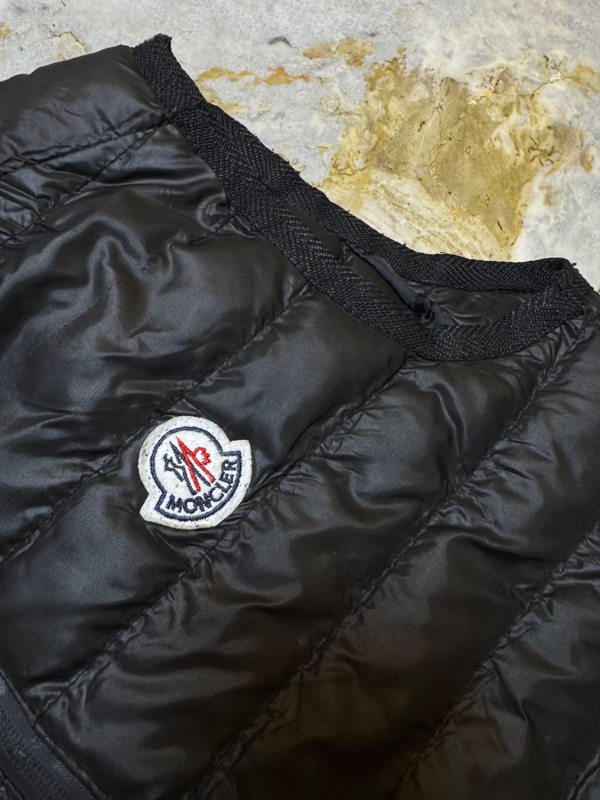 MONCLER LEIGHT WEIGHT SLEEVELESS PUFFER