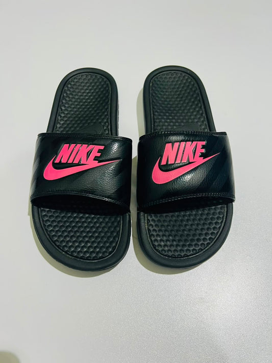 Nike slide